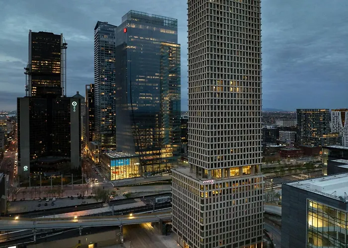Moxy Montreal Downtown Hotel